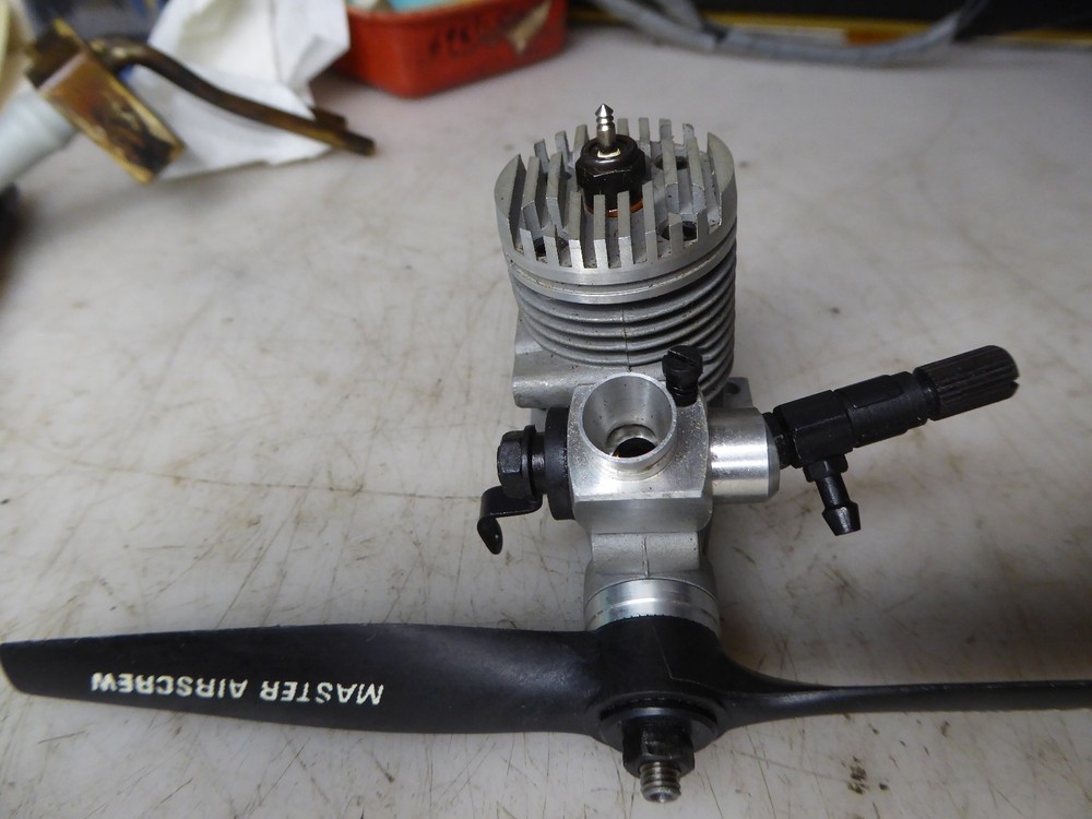MDS 18 Pro Series RC Engine with muffler,box & paperwork