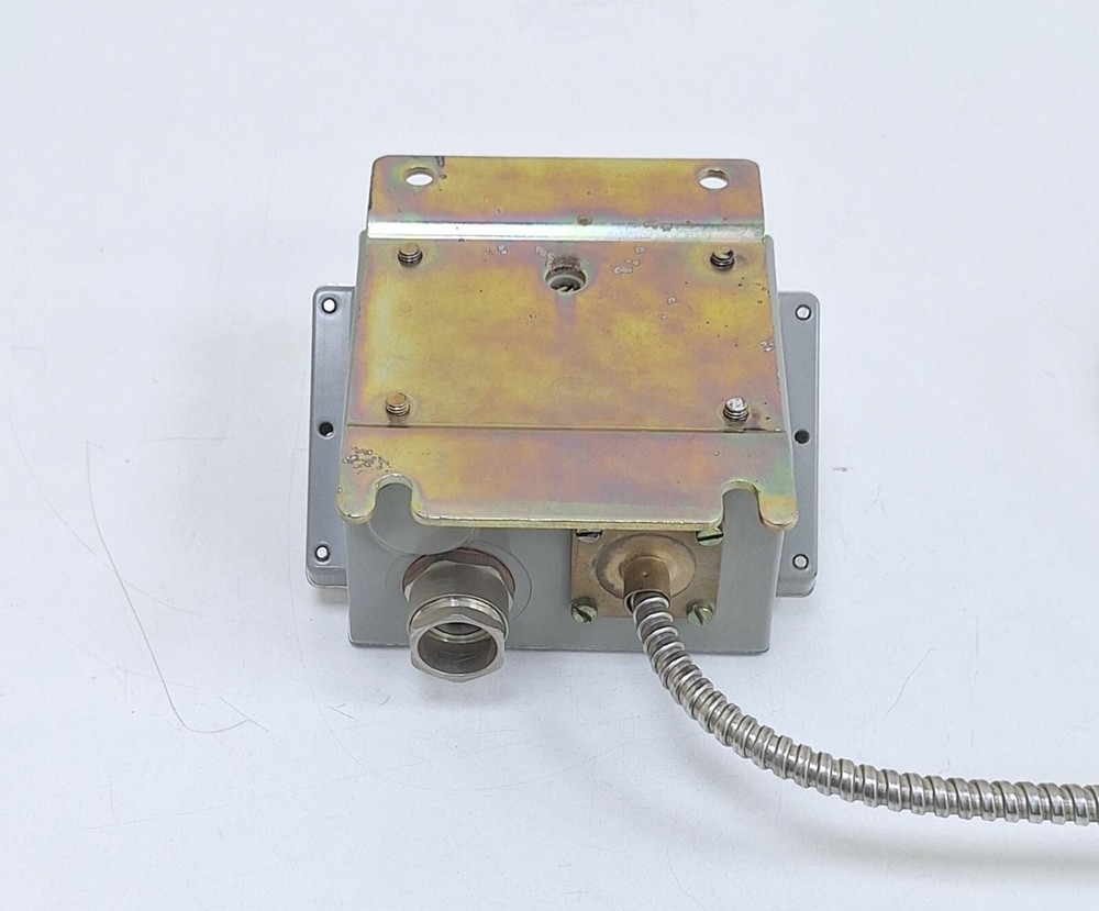 Danfoss KPS 79 / 060L3104 096 Pressure Switch