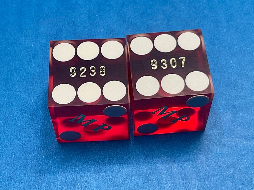 ——-MP—— CASINO DICE NON MATCHING numbers