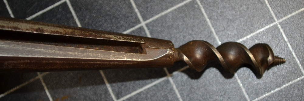 BUNG HOLE AUGER