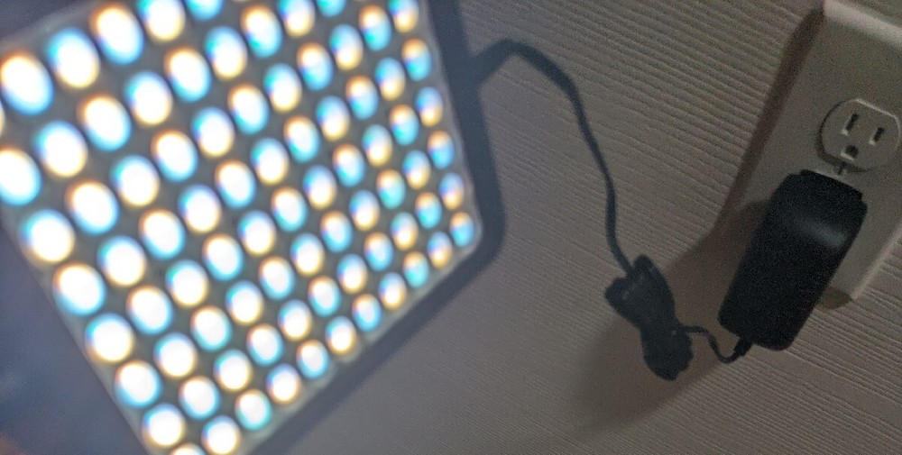 Digital Juice MiniBurst 128 LED Portable Video Light System
