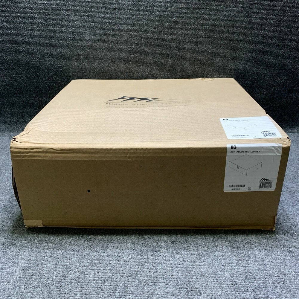 Middle Atlantic D3 Rack Sliding Drawer