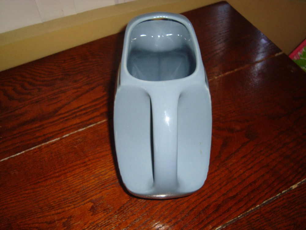 FIESTA LARGE PITCHER DISK 87 1/4 OZ. PERIWINKLE BLUE BNWT!