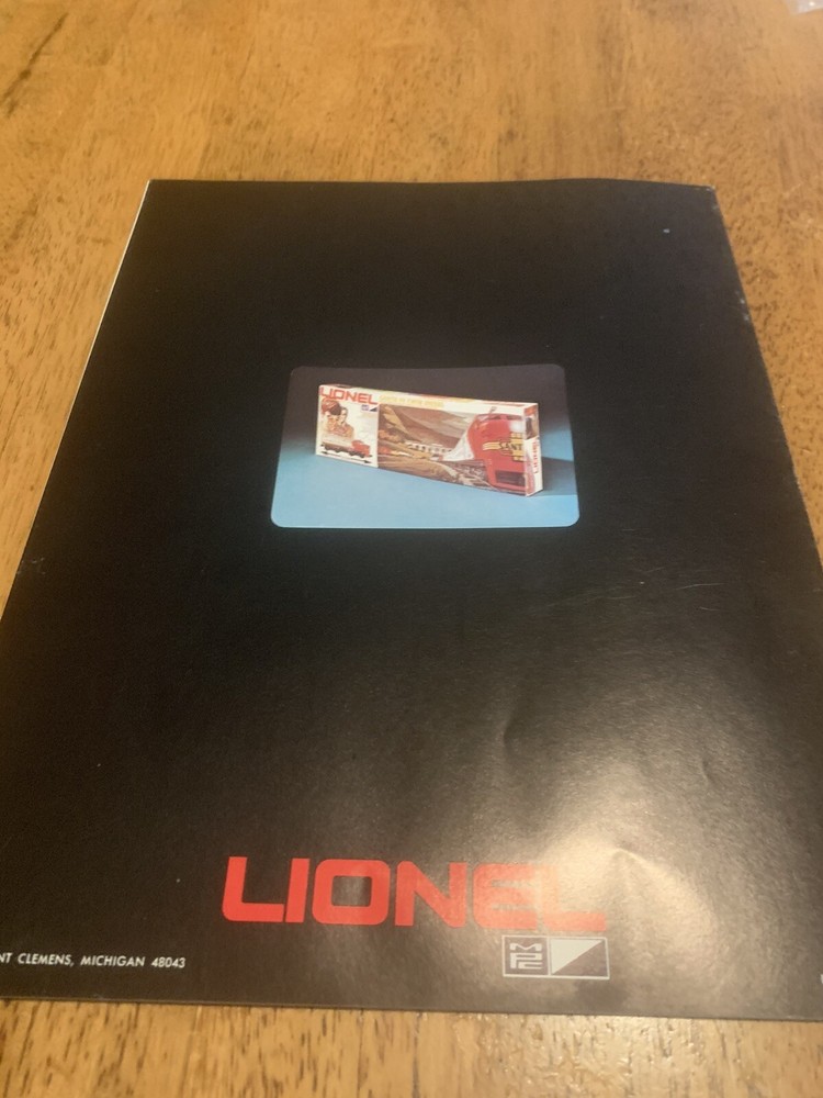 1971 LIONEL MINT CATALOG BRAND NEW CONDITION