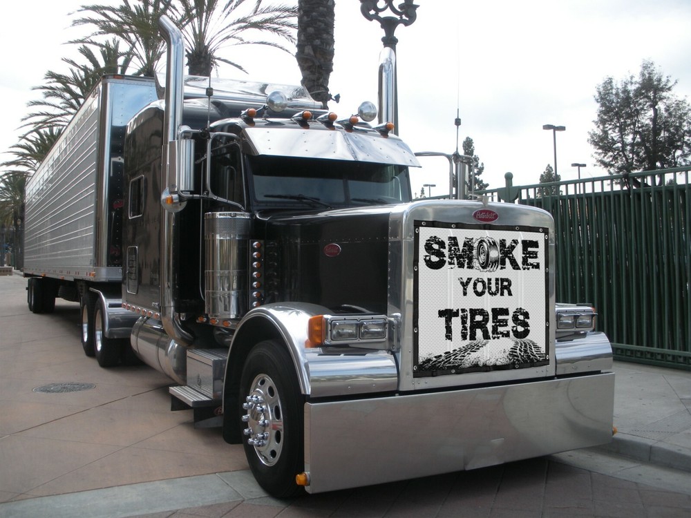 GrilleAdz Custom Printed Bug Screen Any Image Peterbilt 379 Extended/ Long hood