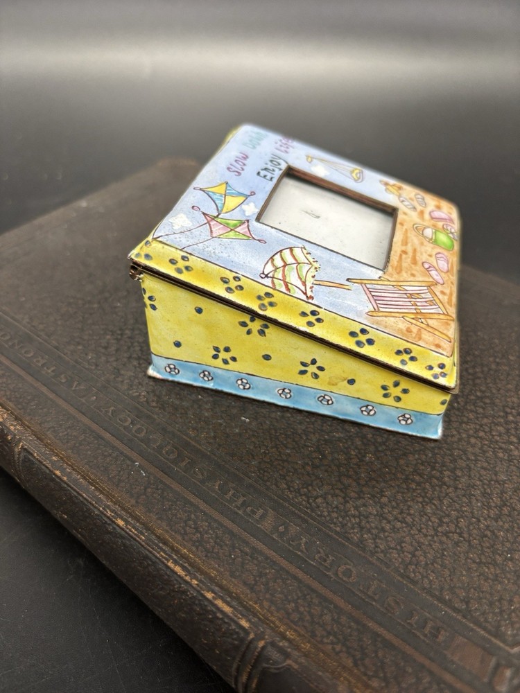 Rare Empress Arts 2004 Metal Enamel Post It Notes Dispenser Picture Frame EUC