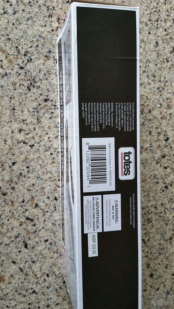 TOTES HEATED AUTO ICE SCRAPER, NEW IN BOX
