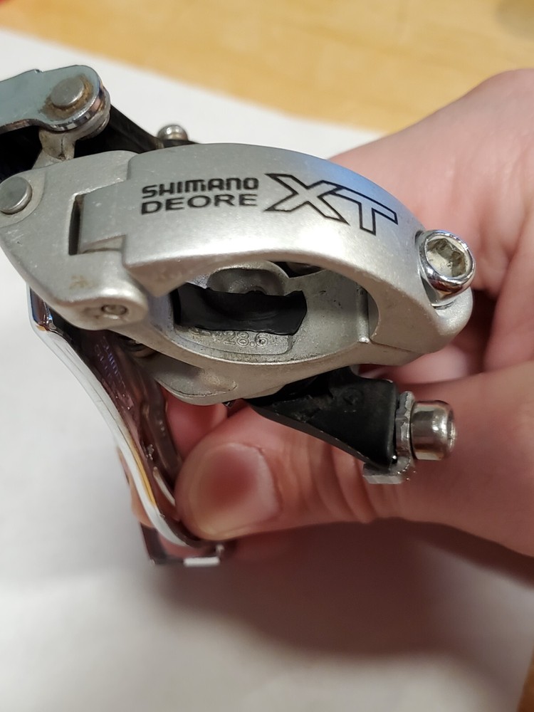 Shimano Deore XT Mega 9 Front Derailleur FD-M750 28.6 Top Pull