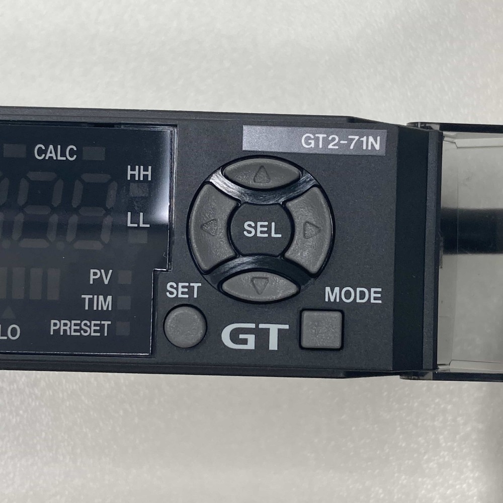 Keyence GT2-71N used