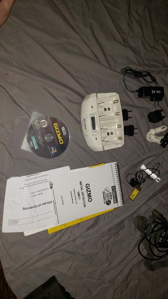 VALLON VMC-1 MINE DETECTOR / Metal Detector With Pelican Case Complete Kit