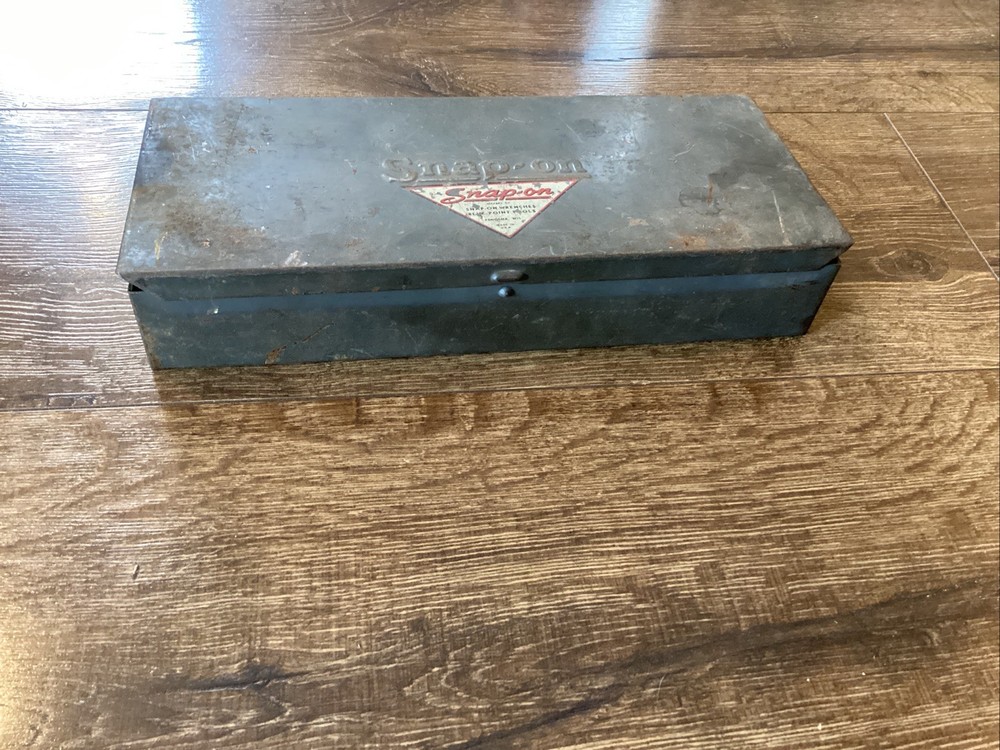 Empty Antique 1920s 1930s 1940s Embossed Snap-On Socket Wrench Metal Tool Box