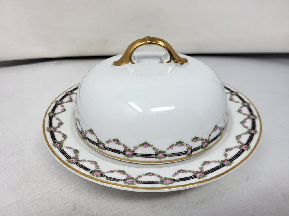 Manchester Henirich & Co 9642 Covered Butter Dish