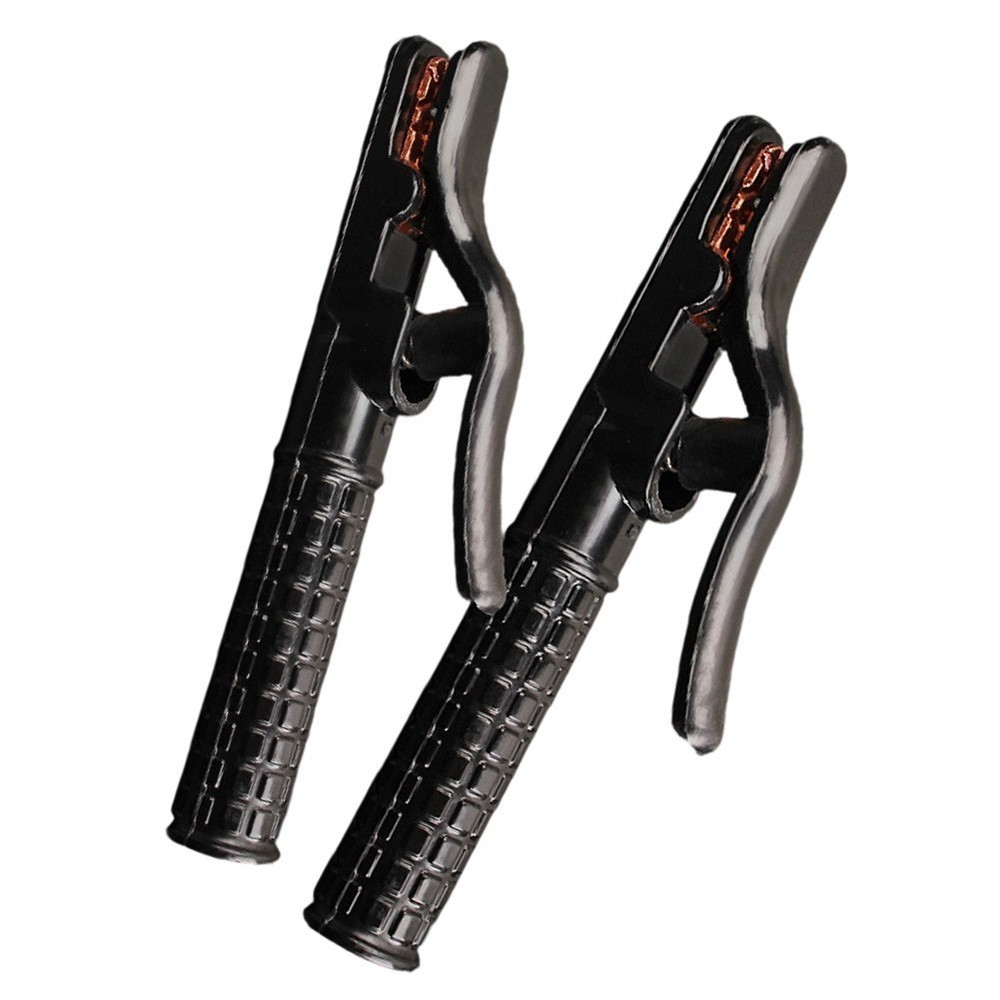 300A Electrode Holder with Balanced Design and Secure Cable Connection Point