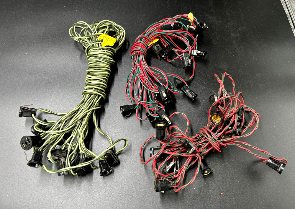 3 Vintage Christmas C7 Light Strand with clips Hanging  Untested
