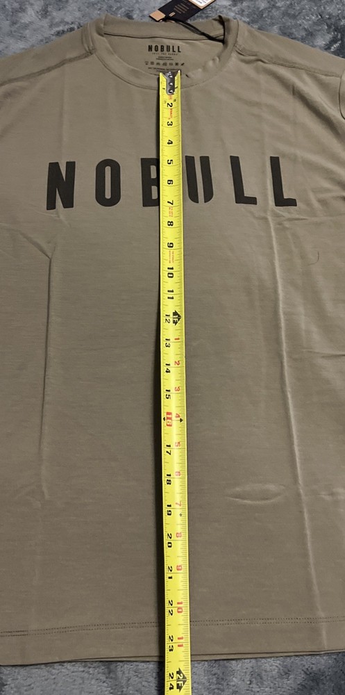 Medium Men's NOBULL V2 Slim Tee