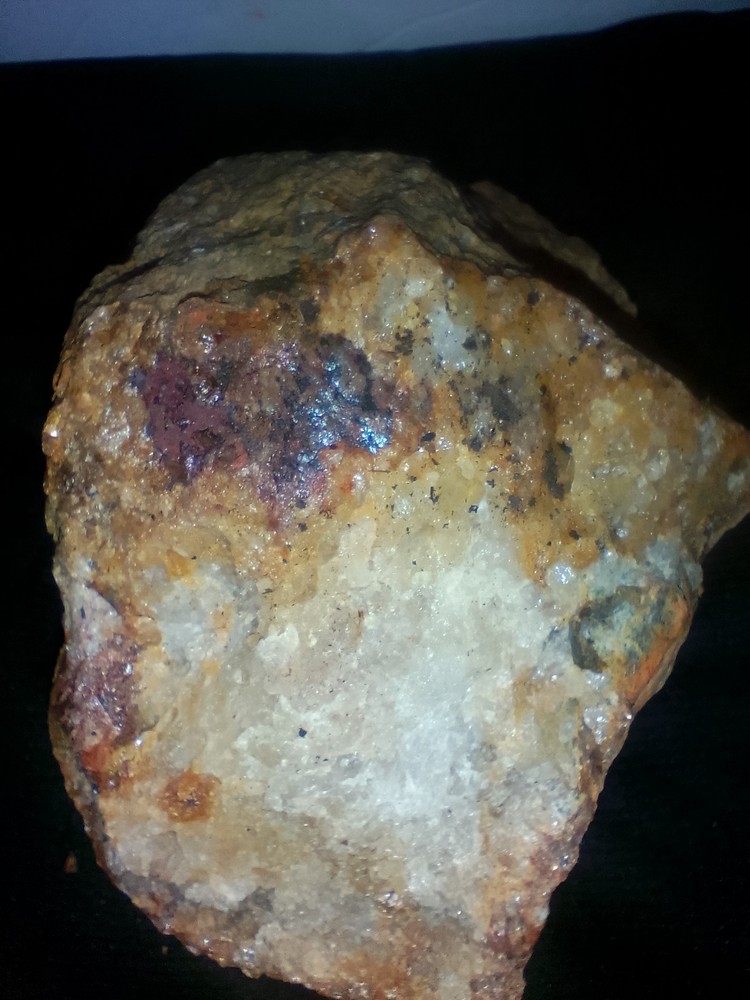 Nice Chunk Of Highly Mineralized Quartz Rock Gold???