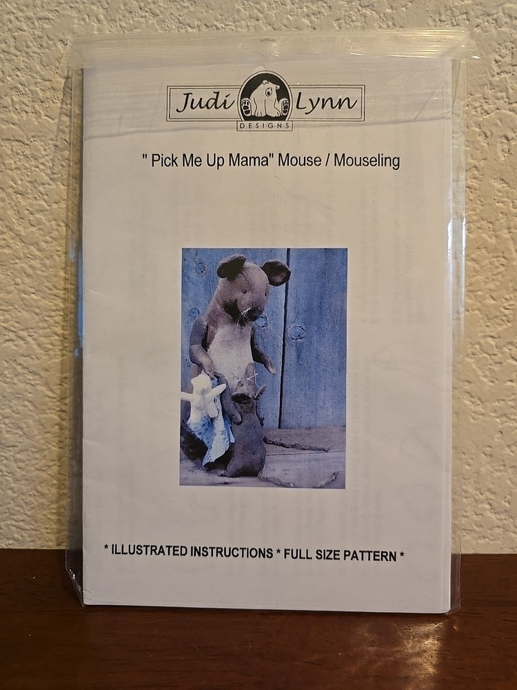 Judi Lynn Designs Pick Me Up Mama Mouse Mouseling Pattern