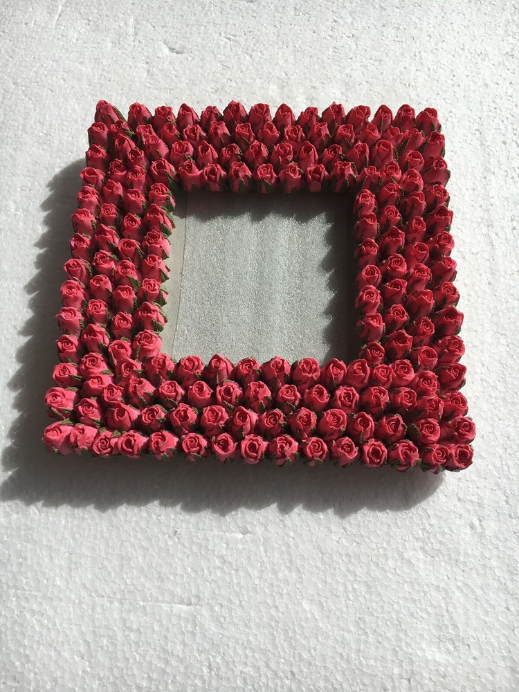 Tiny Pink Roses Resin Photo Frame