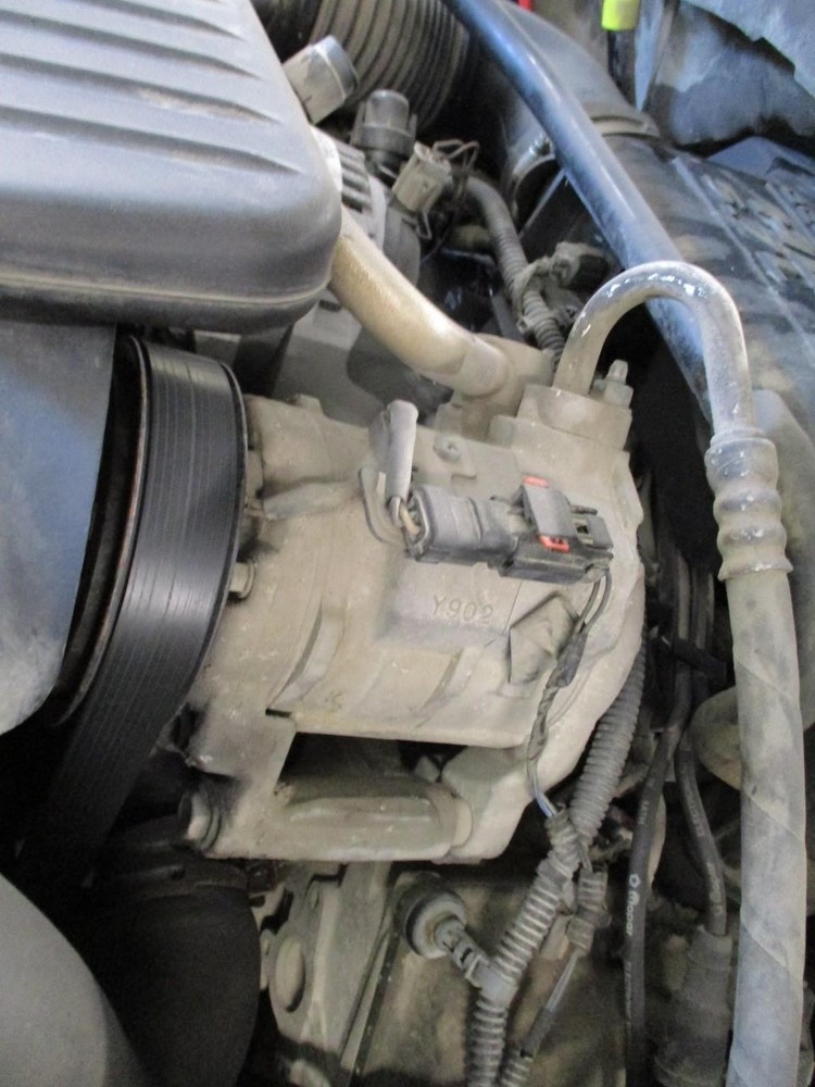 Used Headrest fits: 2005 Dodge Durango Grade A