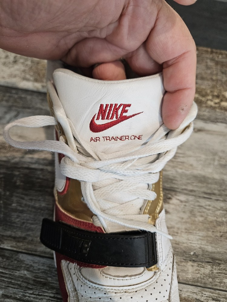 Nike Air Trainer One Bricklayer Jerry Rice edition