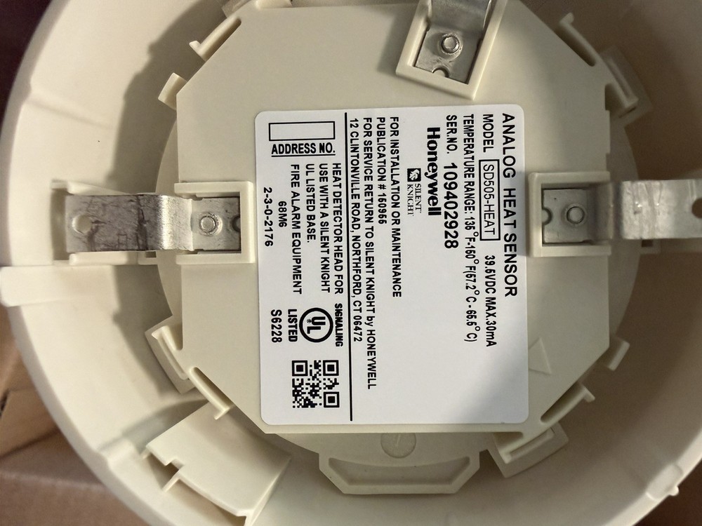 Silent Knight SD505-HEAT w/ Base