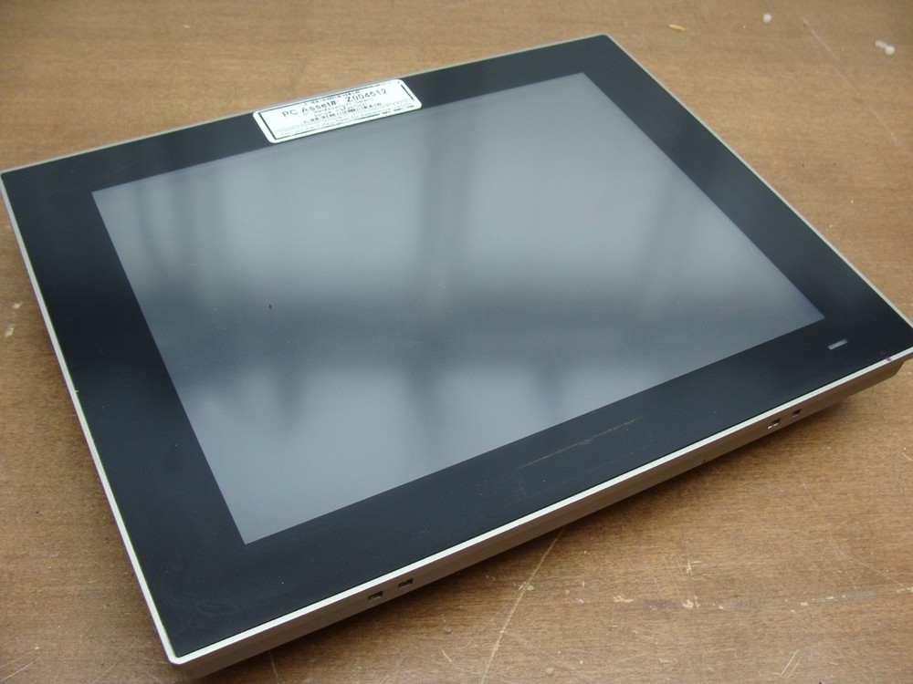 Advantech PPC-3120S-RAE 12.1in Panel PC Windows 10 Pro