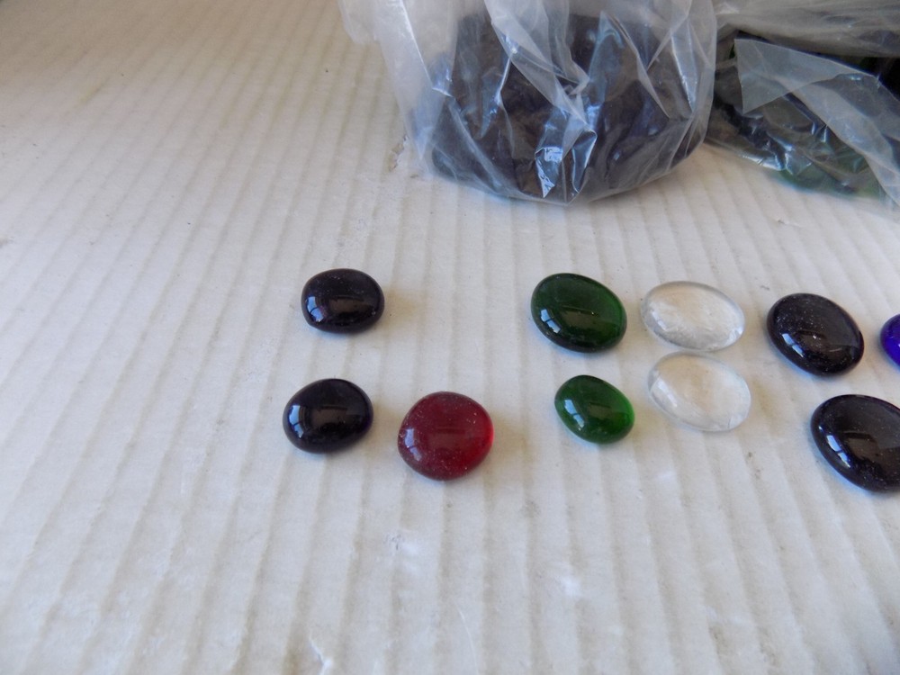 4.5 LBS. MIXED COLORS STAINED GLASS FLAT BACK BLOBS
