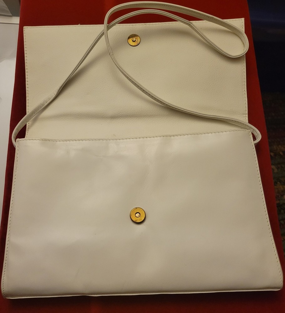 Vintage handbag ~ White with white accents.