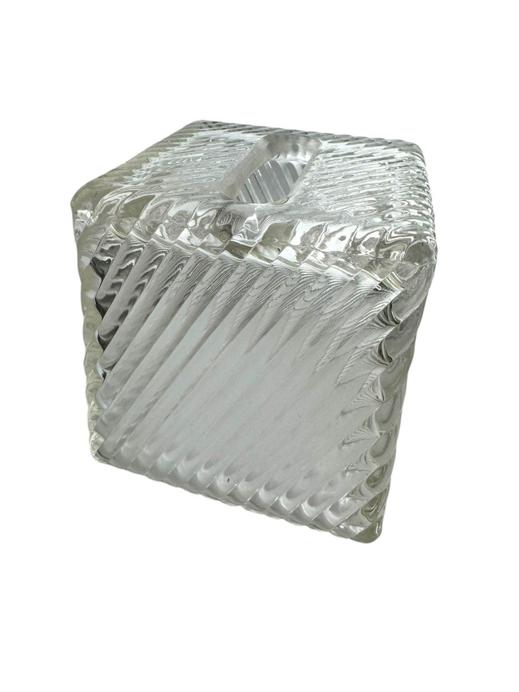 Glass Tissue Holder
