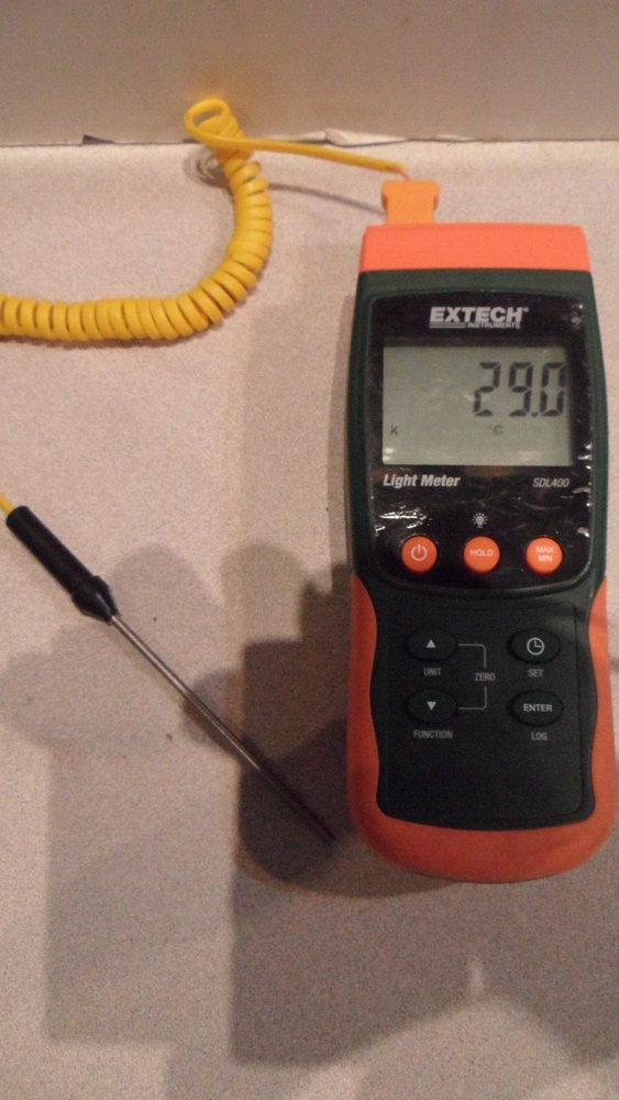 EXTECH SDL400 Light/temperature Meter Datalogger untested