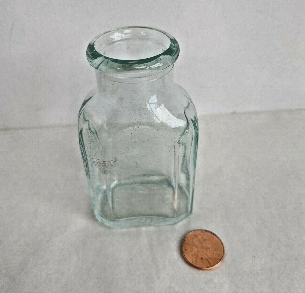 Vintage 2 Ounce Clear Glass Bottle Rectangular Approx 3.5" Tall  #14521