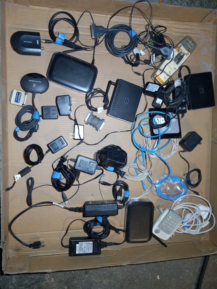 ROUTER MODEM CABLES NETGEAR D LINK POWER SUPPLY