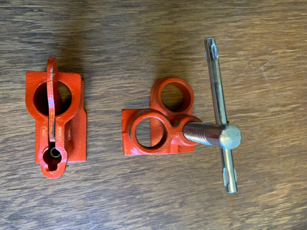 Buffalo Brand Gluing Clamp