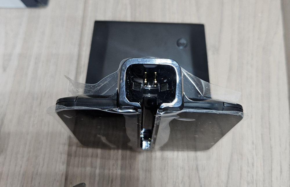 PLANTRONICS Poly CS540 Wireless DECT Headset Black New