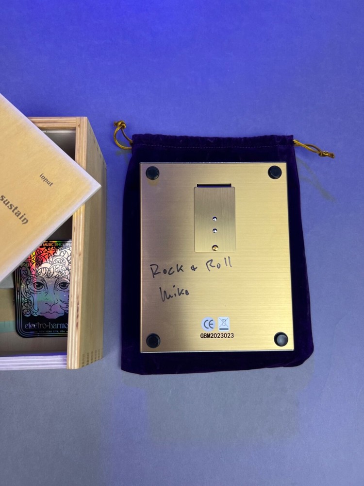 SIGNED Mike Matthews Double Anniversary Gold Big Muff