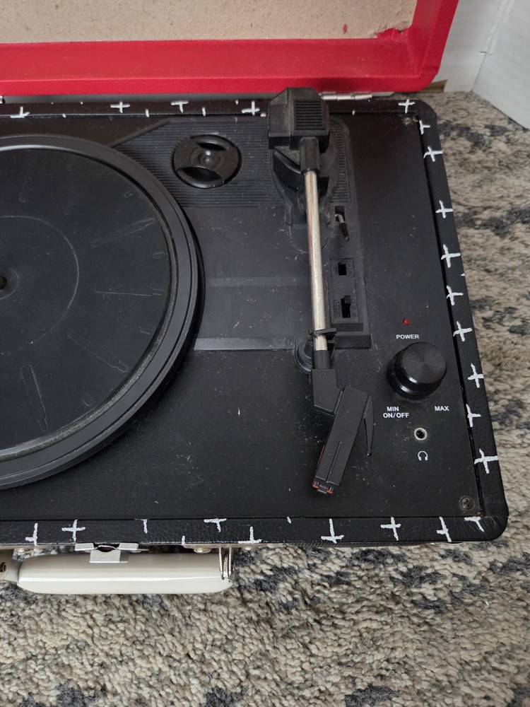 One Direction Limited Edition Crosley Suitcase Record Player Rare AS-IS *READ*