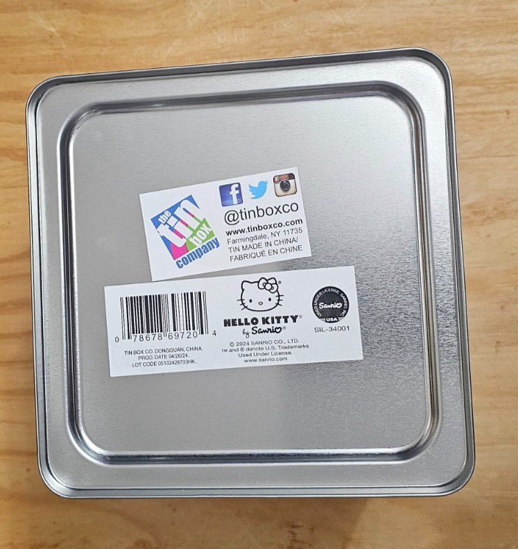 Metal lunch Boxes Square Hello Kitty