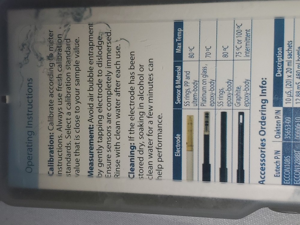 EUTECT Instruments Oakton Conductivity Electrodes, Removable Probe Gaurd