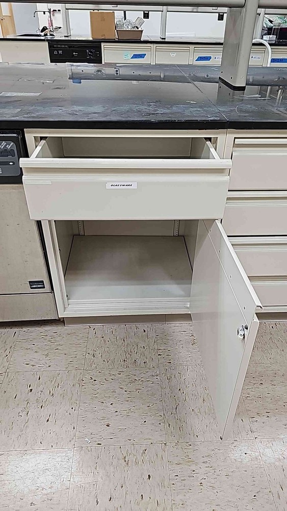 30" Cabinet(5399aa)