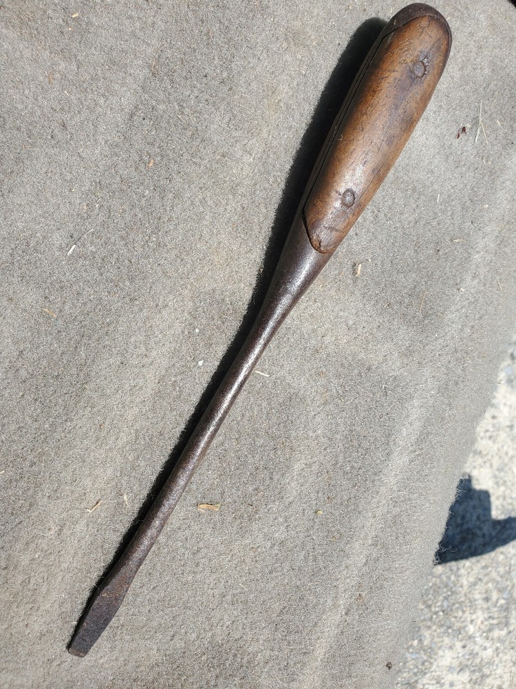 VINTAGE 11.5" H D SMITH PERFECT HANDLE SCREWDRIVER
