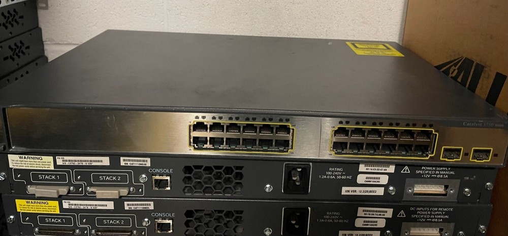 Cisco Catalyst 3750  Switch WS-C3750-24TS-S