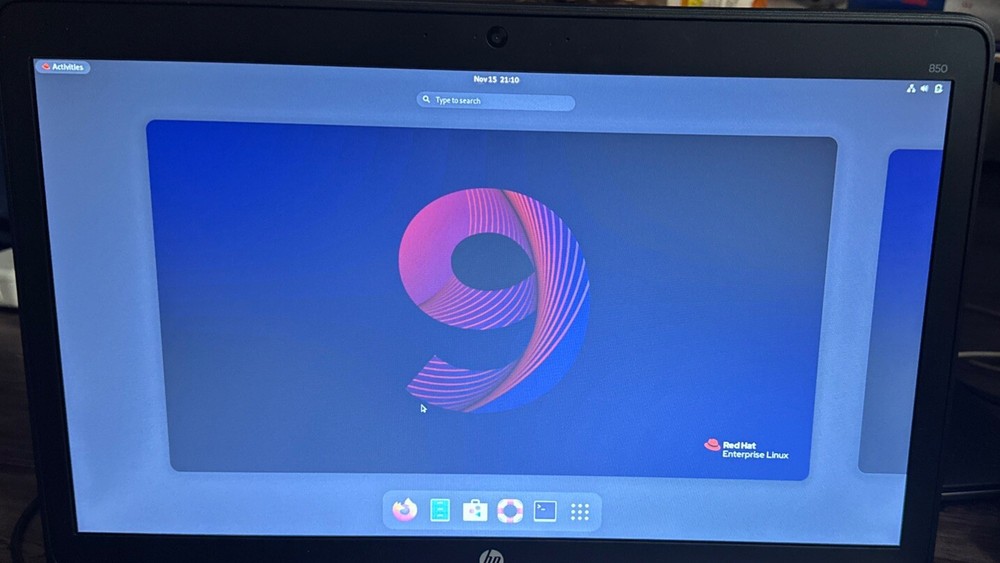 Red Hat Enterprise Linux RHEL 9.5 USB Flash Drive Bootable 64bit