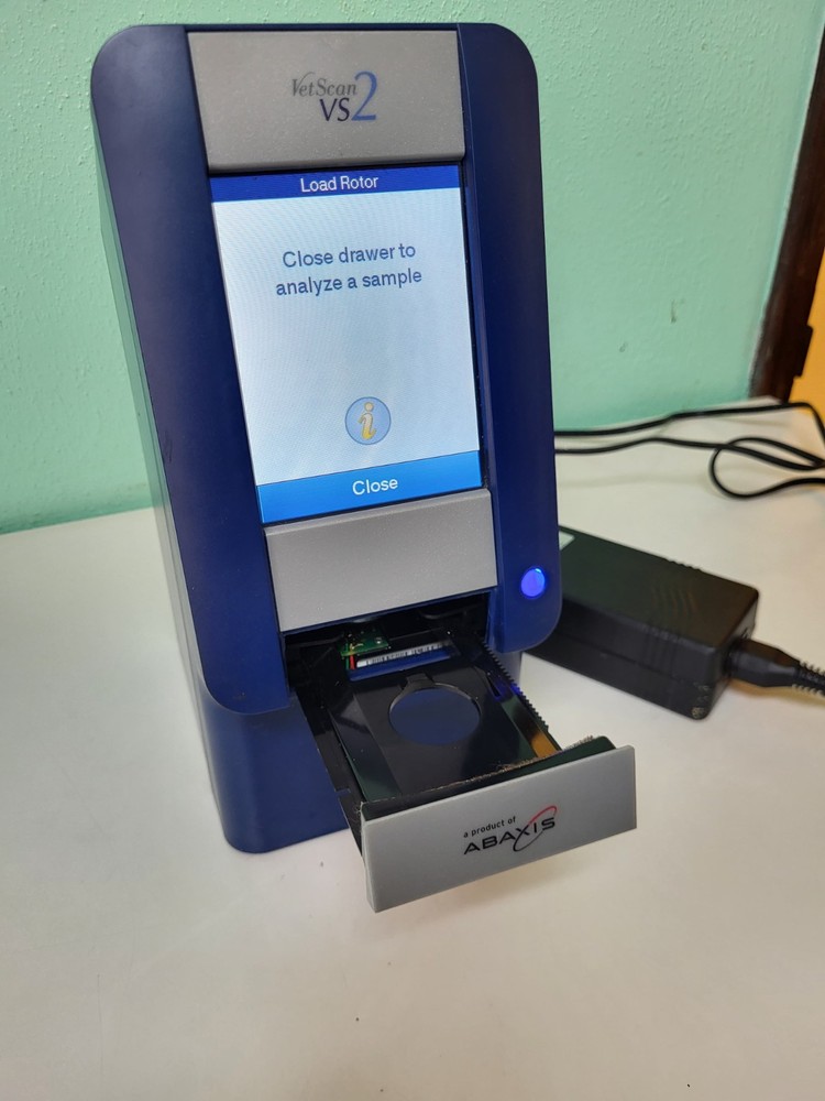 Abaxis Zoetis Vetscan VS2 Veterinary Chemistry Analyzer