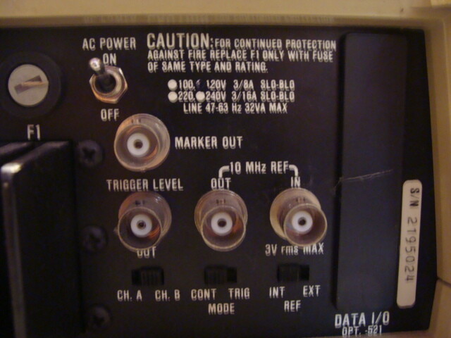 Fluke 7260A Universal Counter/Timer (Powers On & Buttons Function)