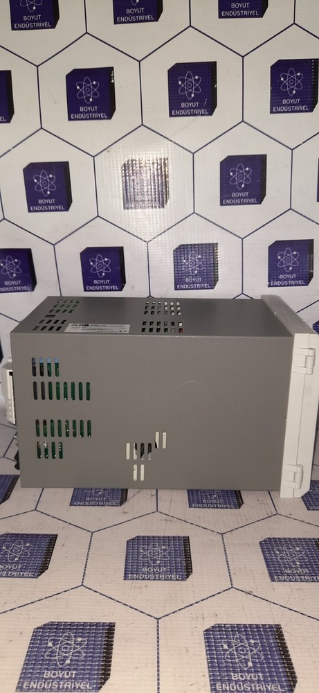 ABB COMMANDER SR100 STRIP CHART RECORDER SR102A-B0