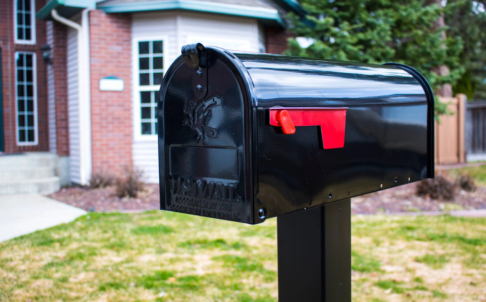 STEEL MAILBOX Standard Size Post Mounted Black