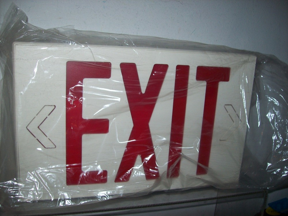 GLOBE LIGHTING SAFEGUARD EXIT SIGN