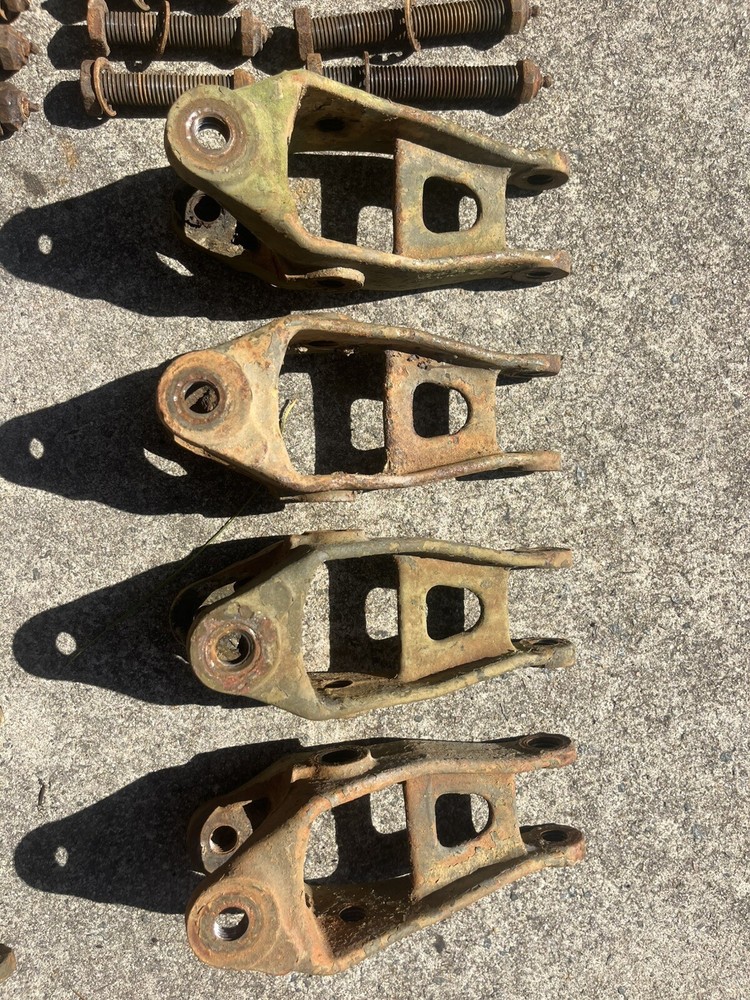M29/C Studebaker Weasel Yoke, Threaded, Bogie Spring With Bolts