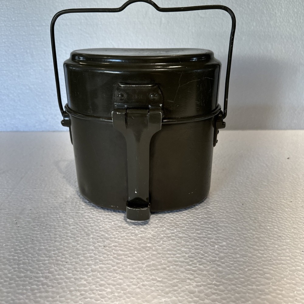 Austrian mess kit camping post World War very fine condition German reenactment