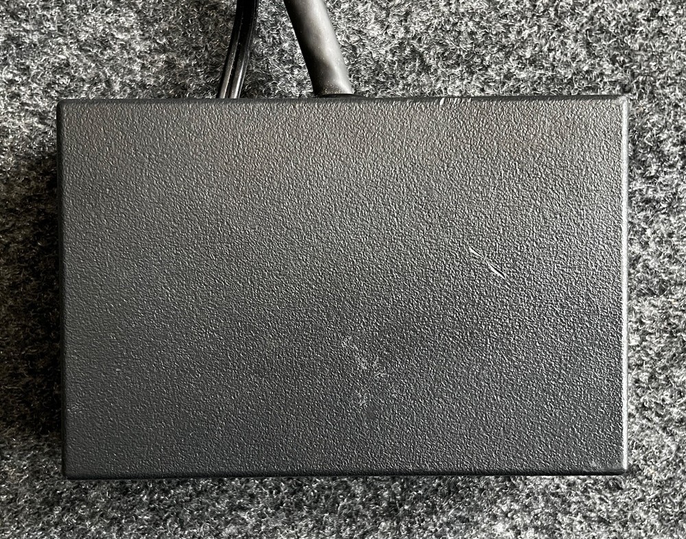 Extron P/2 DA2 Plus Versa Tools 2-Output VGA Distribution Amplifier w/IEC